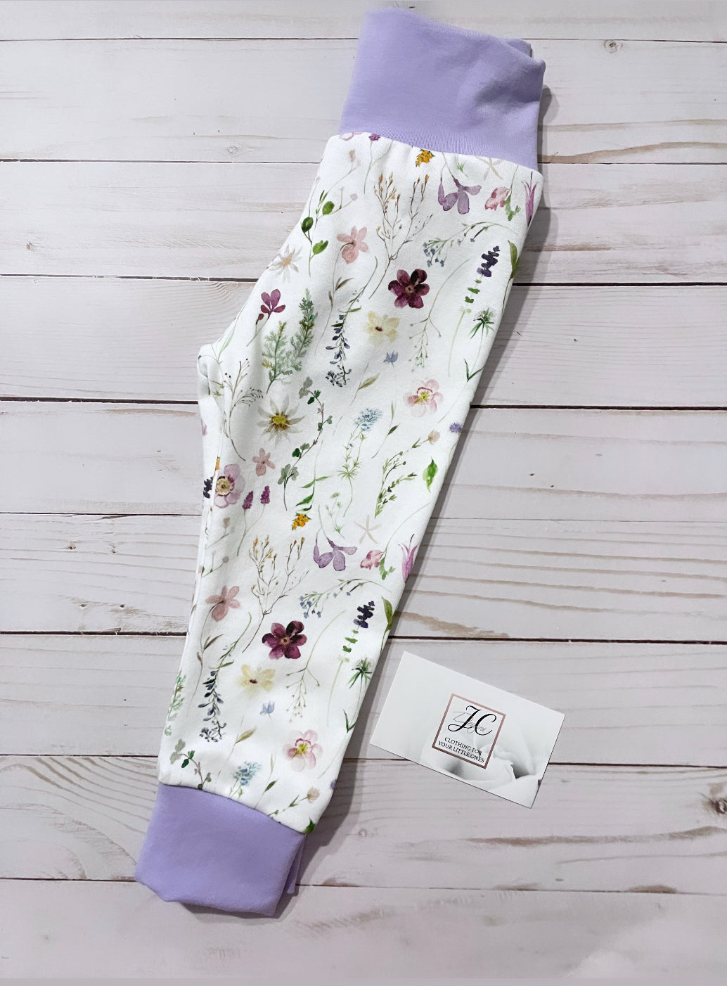 Purple wildflower leggings